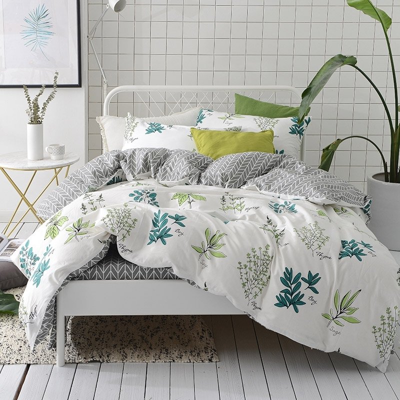 Stylish Greenyellow White Grey and Blue Wildflower Print Tropical