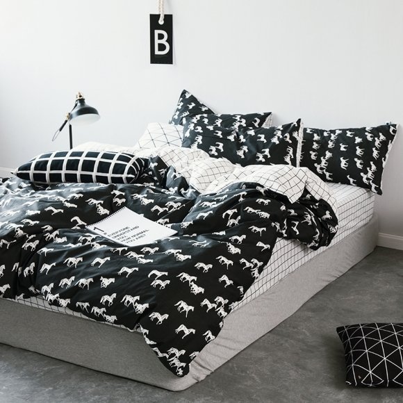 Black and White Horse Print Shabby Chic Twin, Full Size Bedding Sets