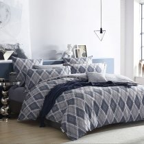 Dark Gray White and Khaki Brown Country Plaid Argyle Print Vintage Shabby Chic Masculine Full, Queen Size Bedding Sets