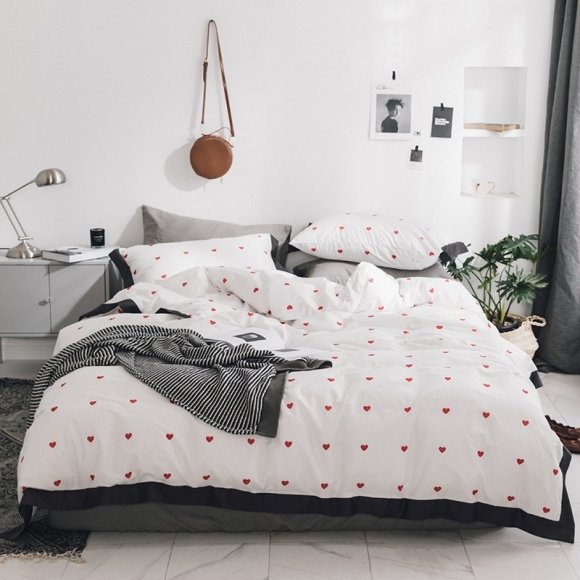 Black White and Red Romantic Heart Print Trendy Full Queen Size Bedding Sets
