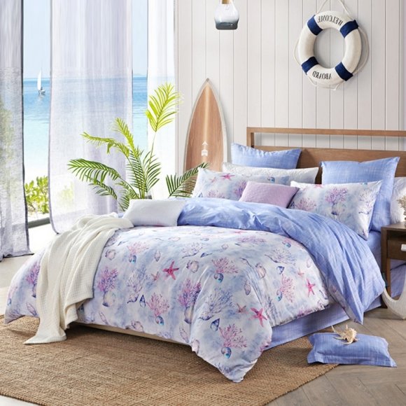 Blue Purple and White Under the Sea World Ocean Themed Seashell, Starfish and Coral Reef Print Full, Queen Size Bedding Sets