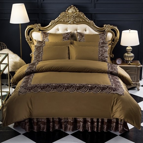 Gorgeous Taupe and Chocolate Brown Border Vintage Victorian Lace Boutique Elegant Feminine Full, Queen Size Bedding Sets