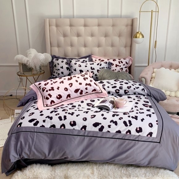 Sexy Black Gray and White Leopard Print Contemporary Modern Chic Full, Queen Size Bedding Sets
