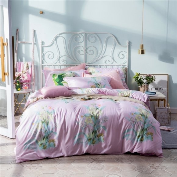 Girls French Country Chic Wildflower Full, Queen Size Bedding Sets