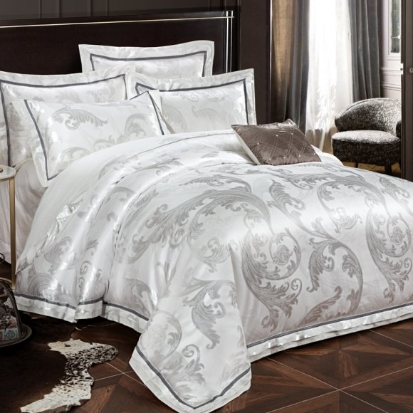 Pearl White Scroll Pattern Sequin Jacquard Satin Noble Excellence Luxury Full, Queen Size Bedding Sets