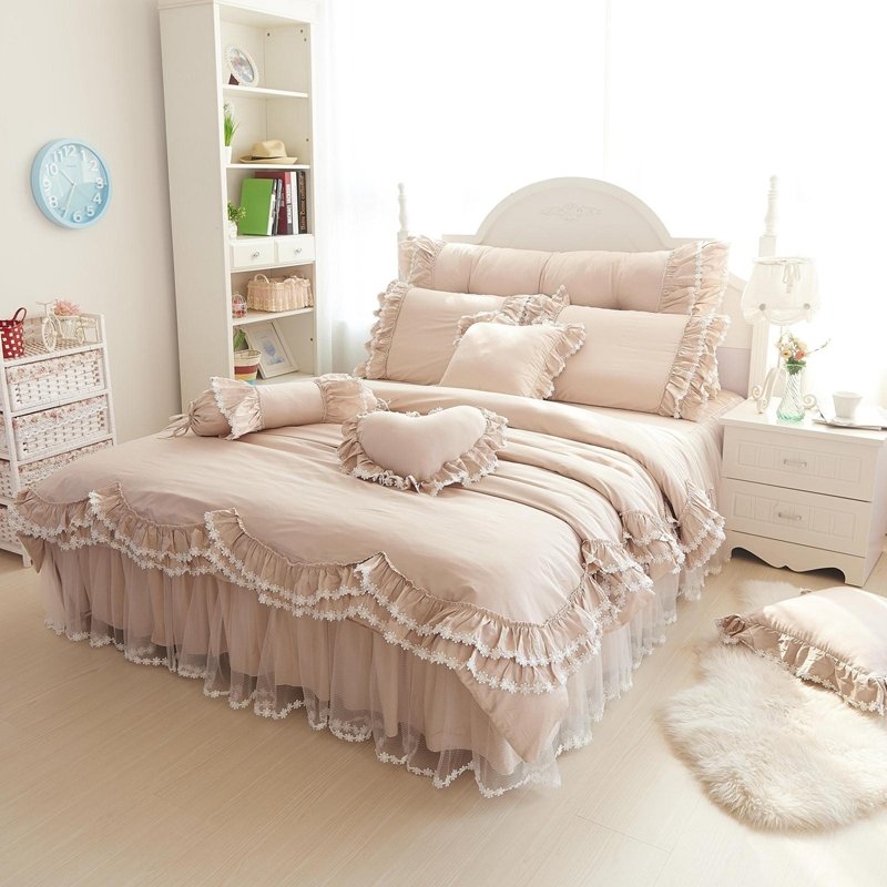 Sophisticated Elegant Camel Brown Vintage Romantic Victorian Lace