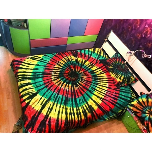Colorful Tie Dye Swirl Pattern Beautiful Trippy Bohemian Style Twin, Full, Queen Size Bedding Sets in Black Red Yellow and Green