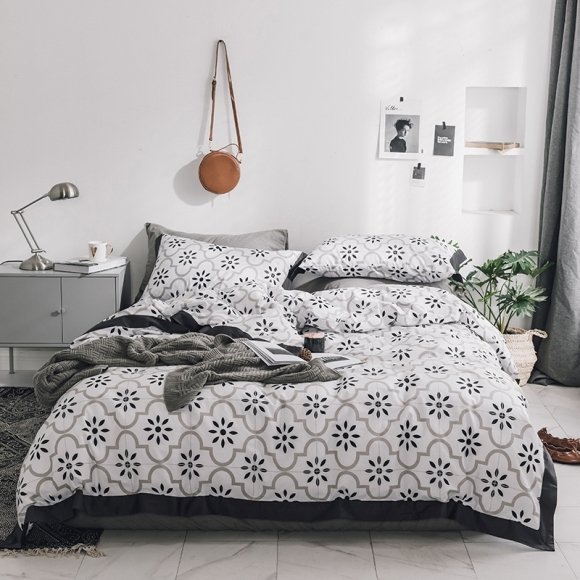 Retro Moroccan Pattern Antique Full, Queen Size Bedding Sets