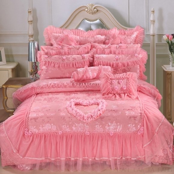 Sparkle Pale Pink Flower and Victorian Heart Romantic Shabby Chic Ruffle and Lace Girls Full, Queen Size Bedding Sets