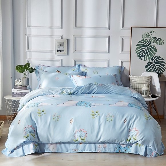 Polar Bear Print Animal Themed Kids Full, Queen Size Bedding Sets