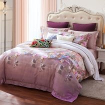 Pastel Dusty Purple and White Lake Themed Swan and Garden Flower Print Ombre Feminine Full Size Bedding Sets