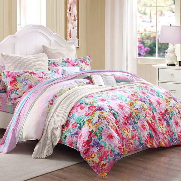 Beautiful Green Red and Pink Floral Print Garden Elegant Bright Country Chic Full, Queen Size Bedding Sets