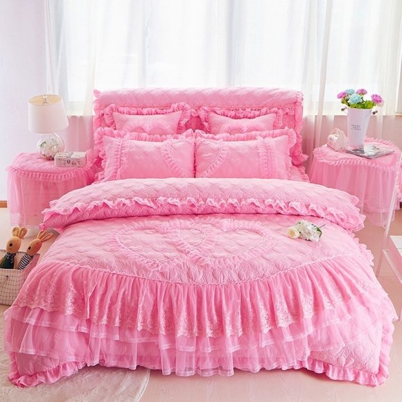 Hot Pink Victorian Heart Pattern Ruffled Lace Design Romantic Cute Girly Luxury 100% Polyester Full, Queen Size Bedding Sets