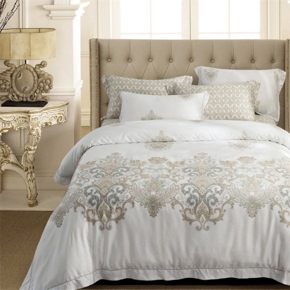 Old Gold and Beige Native American Indian Bohemian Chic Western Style Full, Queen Size Bedding Sets
