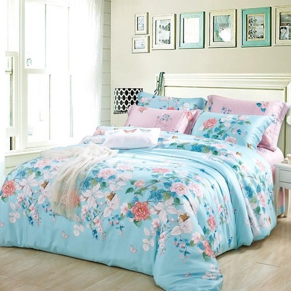 Pastel Tiffany Blue Green White and Pink Butterfly and Garden Flower Print Botanical Bright Colorful Full, Queen Size Bedding Sets