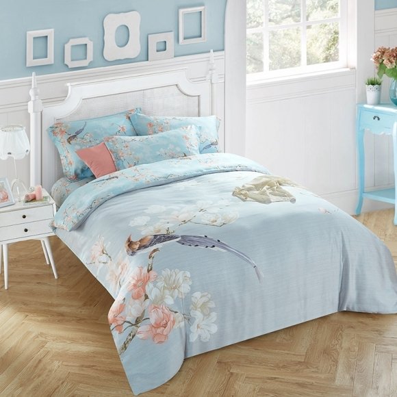 Light Blue White and Coral Red Bird and Oriental Flower Print Asian Inspired Luxury Soft Tencel Full, Queen Size Bedding Sets