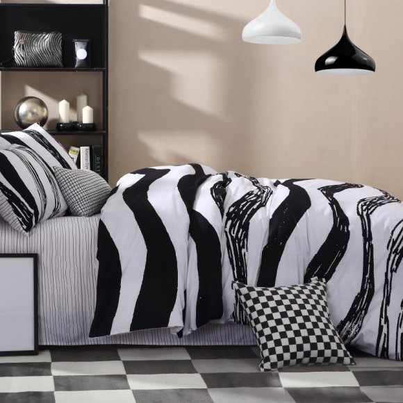 Upscale Modern Simply Chic Black and White Ocean Waves Stripe Print Stylish Unique Adults Full, Queen Size Luxury Cotton Bedding Sets