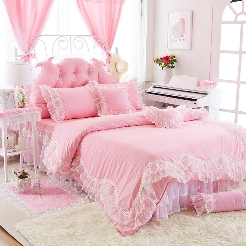 Noble Excellence Pink and White Vintage Victorian Lace Scalloped Ruffle