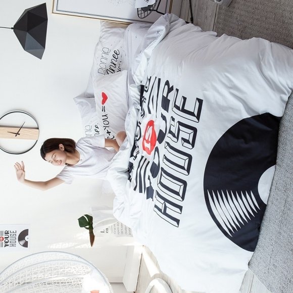 Vogue Black White and Red Disc Print and Monogrammed Hipster Twin, Full Size Bedding Sets for Youth