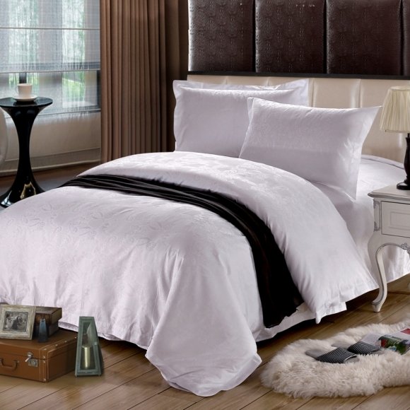 White Paisley Wedding Style Bridal Style Twin, Full, Queen Size Bedding Sets