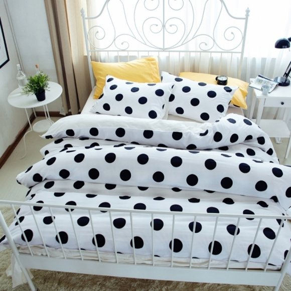 Contemporary Modern Black and White Polka Dot Print Elegant Girls Hipster Reversible 100% Cotton Twin, Full, Queen Size Bedding Sets
