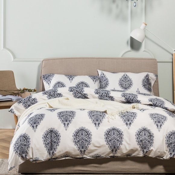 Bohemian Style Black and White Rustic Western Paisley Tribal Print Pop Art Full, Queen Size Bedding Sets