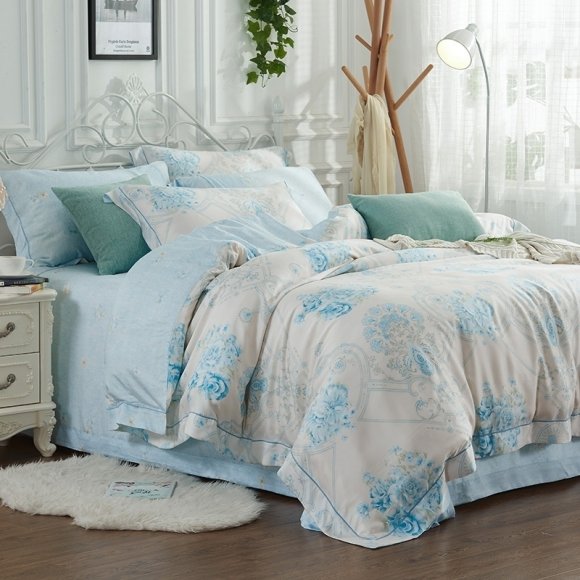 Blue and Beige Bohemian Tribal and Rose Floral Print Red Shabby Chic Elegant Feminine  Queen Size Tencel Bedding Sets
