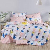 Bright Colorful Triangle Stripe Trendy Full, Queen Size Bedding Sets